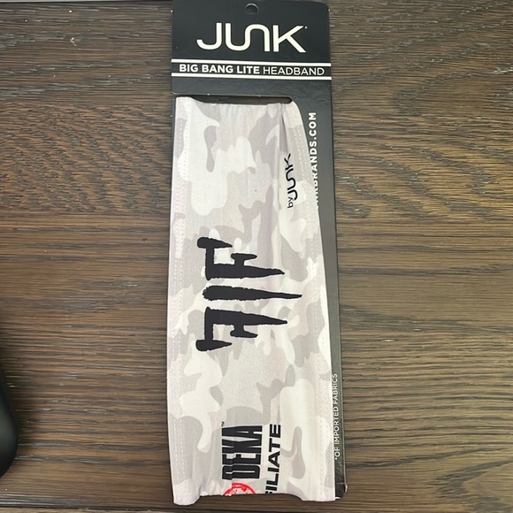 JUNK brand artic white camo headband - Picture 1 of 8